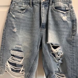 Vervet high rise destroyed shorts